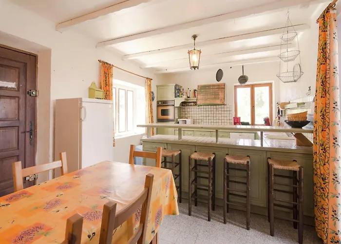 Willa Child-friendly With Private Pool Salazac